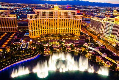 Travlock - The Top Four Must See Attractions in Las Vegas